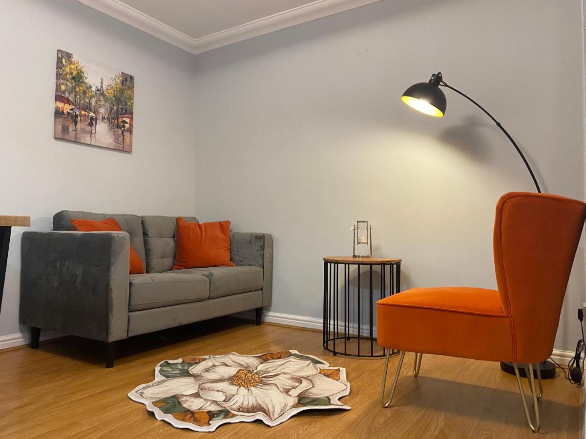 Private Main Door Lovely 2 Bedroom Apartment Edinburgh Exterior photo