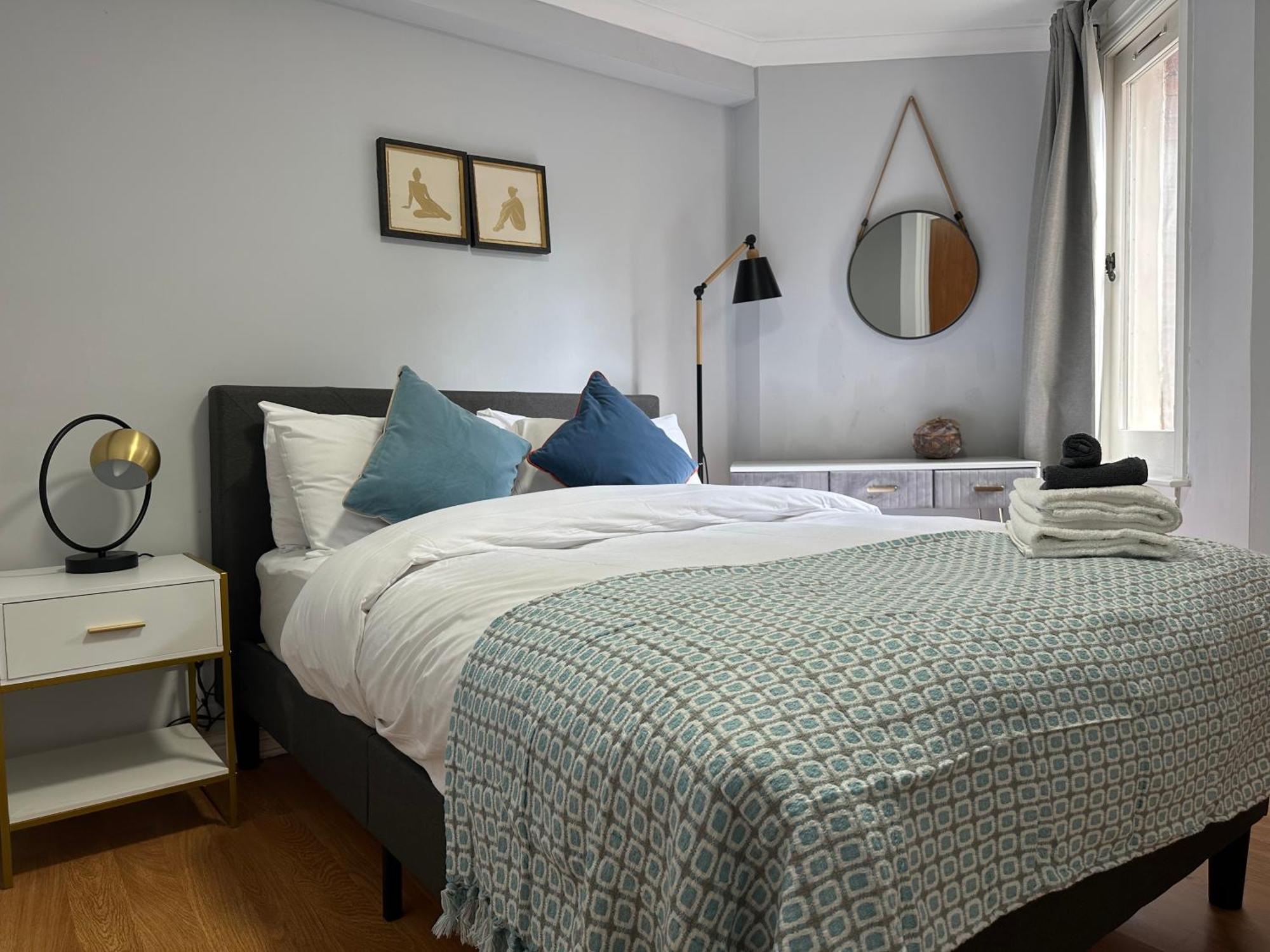 Private Main Door Lovely 2 Bedroom Apartment Edinburgh Exterior photo